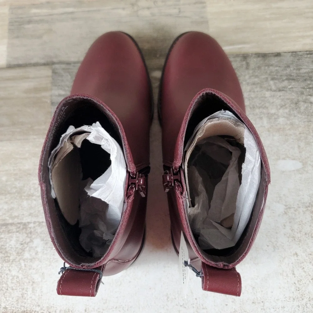 Cole Haan River Womens Chelsea Bootie Sz 5.5 B Brown Leather Waterproof Side Zip